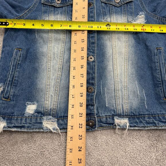 The Style Between Us Distressed Denim Jacket Womens Medium Ripped Acid Wash - Picture 13 of 15